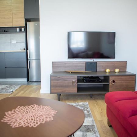 Sun Apartment Podgorica Ngoại thất bức ảnh
